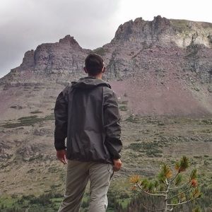 Meet your Posher, Eric